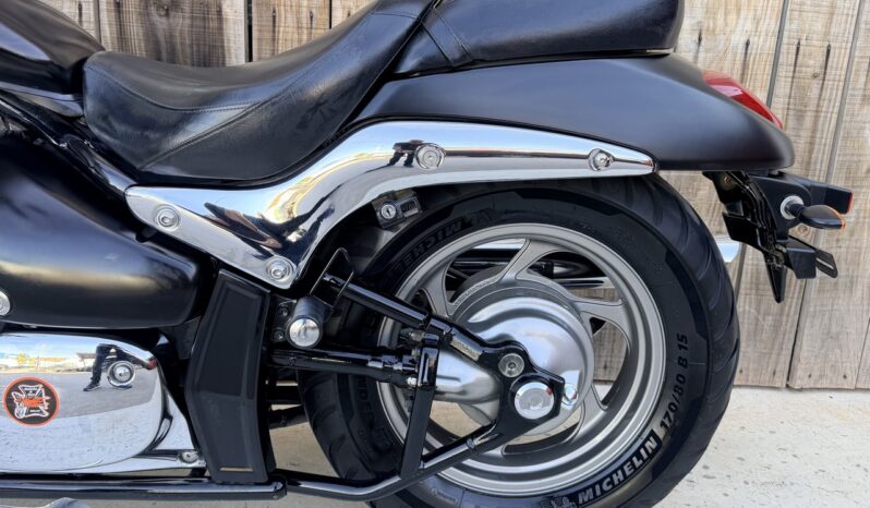 SUZUKI M800 INTRUDER A2 lleno