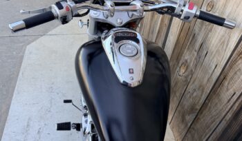 SUZUKI M800 INTRUDER A2 lleno