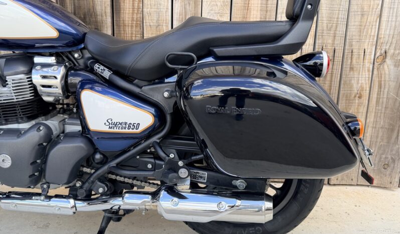 ROYAL ENFIELD SUPER METEOR 650 lleno