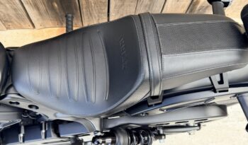 INDIAN SCOUT ROGUE 1200 lleno