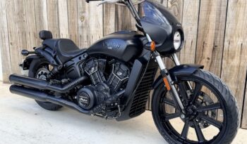 INDIAN SCOUT ROGUE 1200 lleno