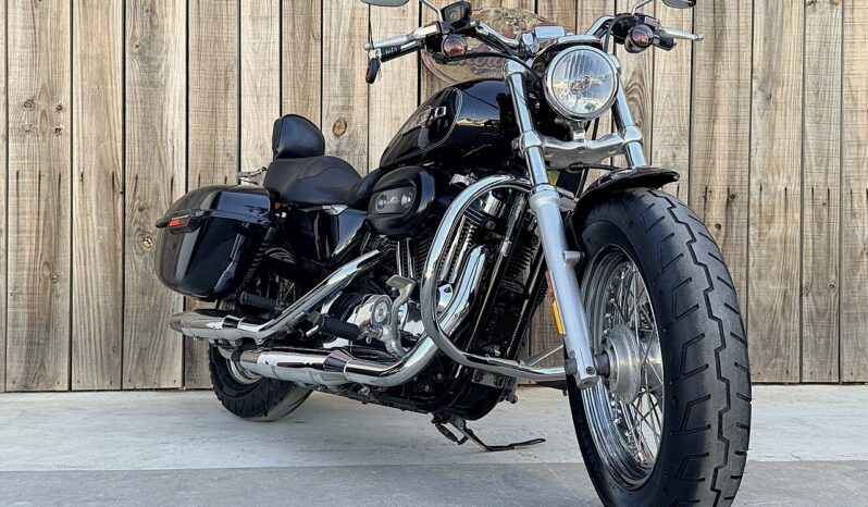 HARLEY DAVIDSON XL1200 CUSTOM lleno