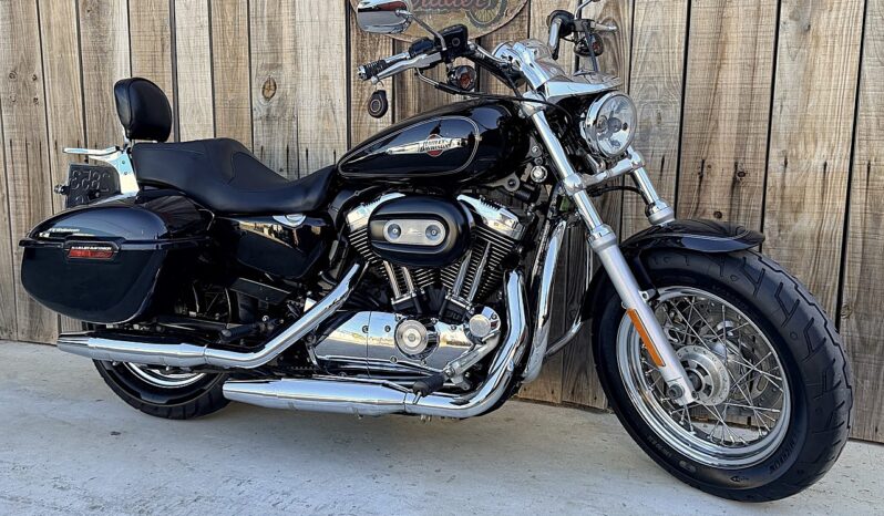 HARLEY DAVIDSON XL1200 CUSTOM lleno