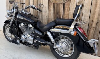 HONDA VT750 SHADOW A2 lleno