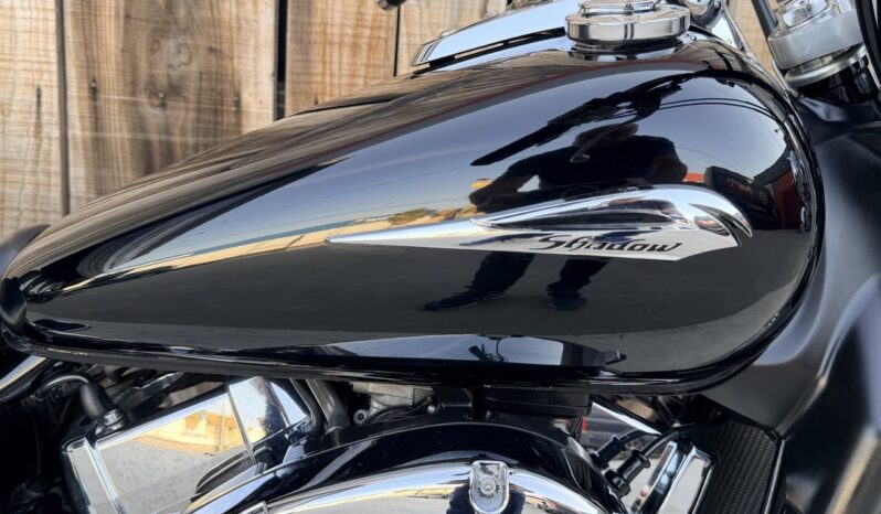 HONDA VT750 SHADOW A2 lleno