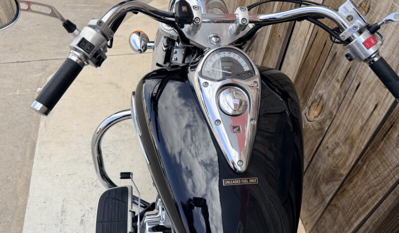 HONDA VTX1300 lleno