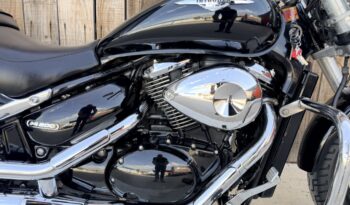 SUZUKI M800 INTRUDER lleno
