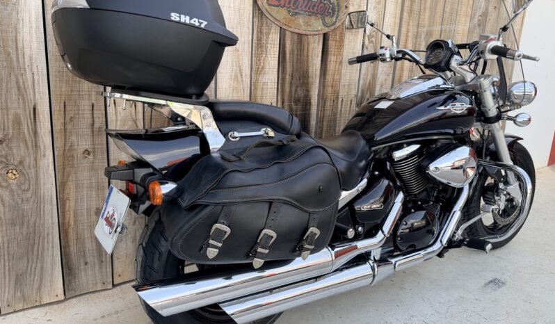 SUZUKI M800 INTRUDER lleno