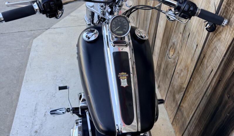 HARLEY DAVIDSON SOFTAIL ROCKER C lleno