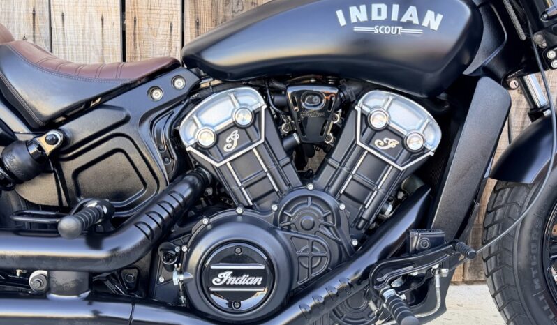 INDIAN SCOUT BOBBER 1200 lleno