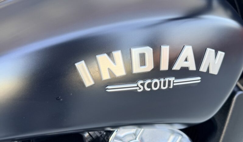 INDIAN SCOUT BOBBER 1200 lleno