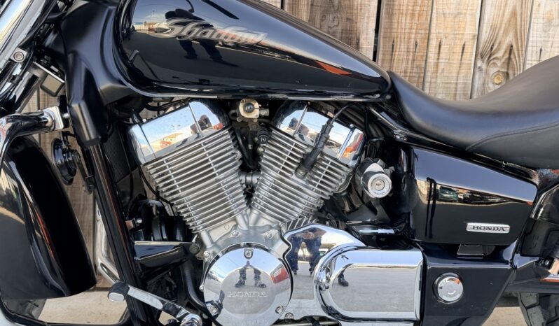 HONDA VT750 SHADOW A2 lleno