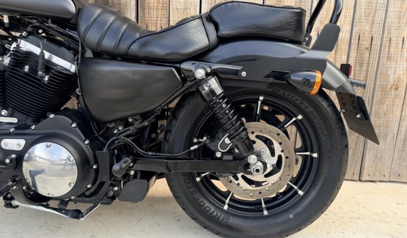 HARLEY DAVIDSON XL883 IRON ABS lleno
