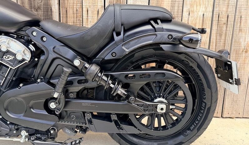 INDIAN SCOUT BOBBER 1200 lleno