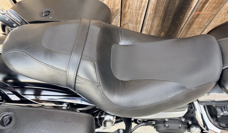 HARLEY DAVIDSON DYNA FAT BOB lleno