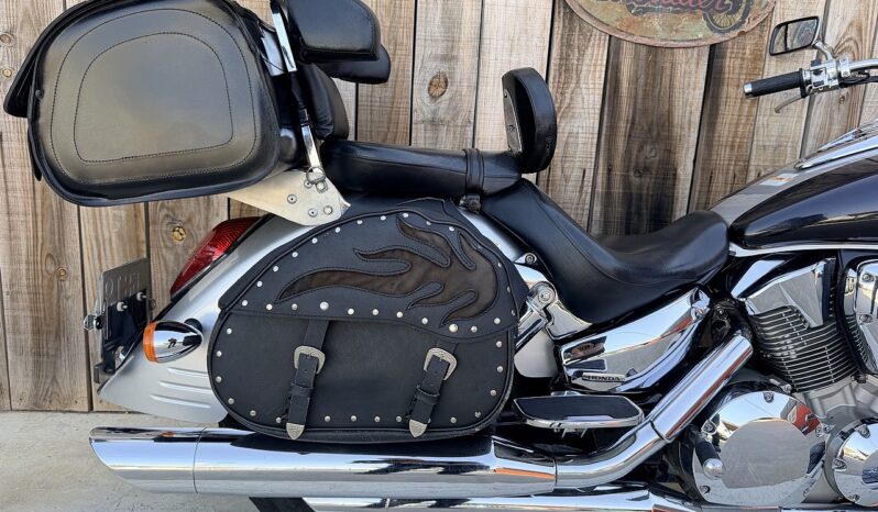 HONDA VTX1300 lleno