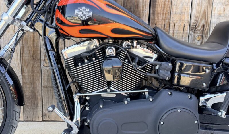 HARLEY DAVIDSON DYNA WIDE GLIDE lleno