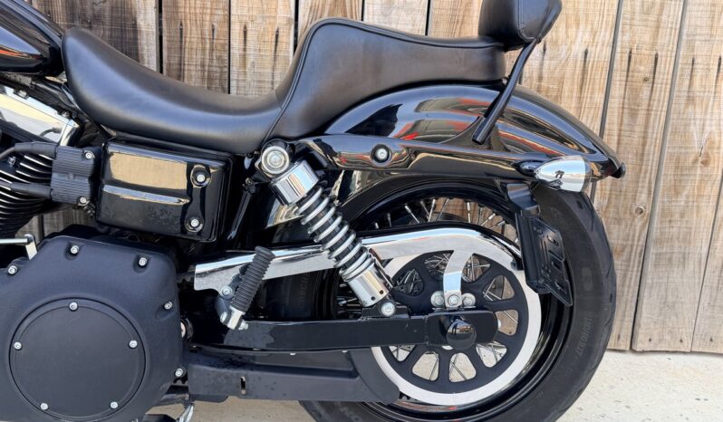 HARLEY DAVIDSON DYNA WIDE GLIDE lleno