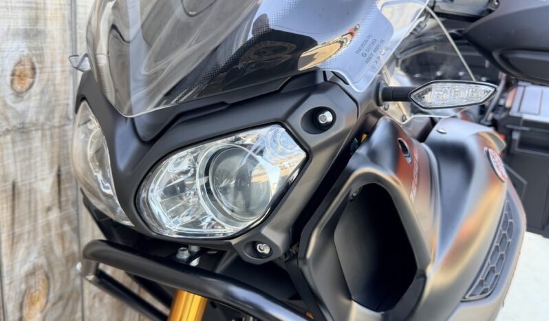 YAMAHA SUPER TENERE 1200 lleno