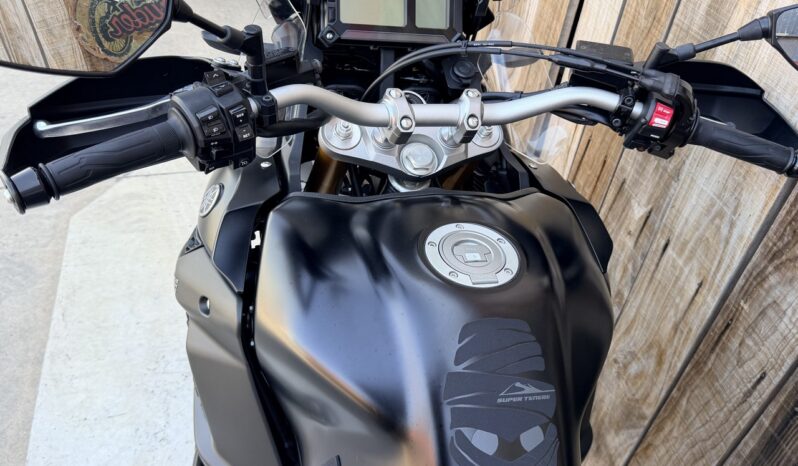 YAMAHA SUPER TENERE 1200 lleno