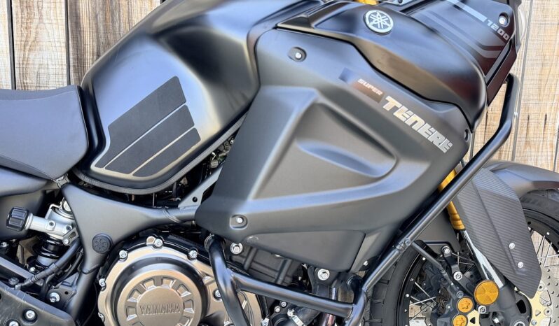 YAMAHA SUPER TENERE 1200 lleno