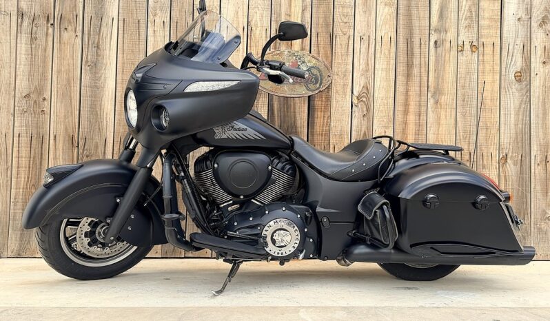 INDIAN CHIEFTAIN DARK HORSE lleno