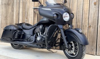 INDIAN CHIEFTAIN DARK HORSE lleno
