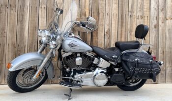 HARLEY DAVIDSON HERITAGE SOFTAIL CLASSIC lleno