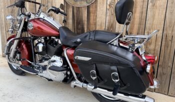 HARLEY DAVIDSON ROAD KING CLASSIC lleno
