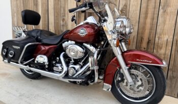 HARLEY DAVIDSON ROAD KING CLASSIC lleno
