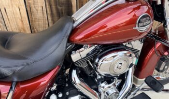 HARLEY DAVIDSON ROAD KING CLASSIC lleno