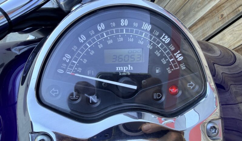 HONDA VTX1800 lleno