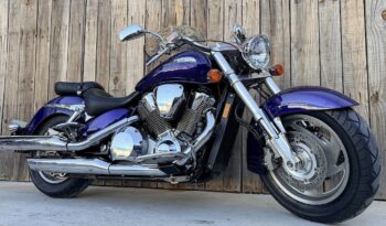 HONDA VTX1800 lleno