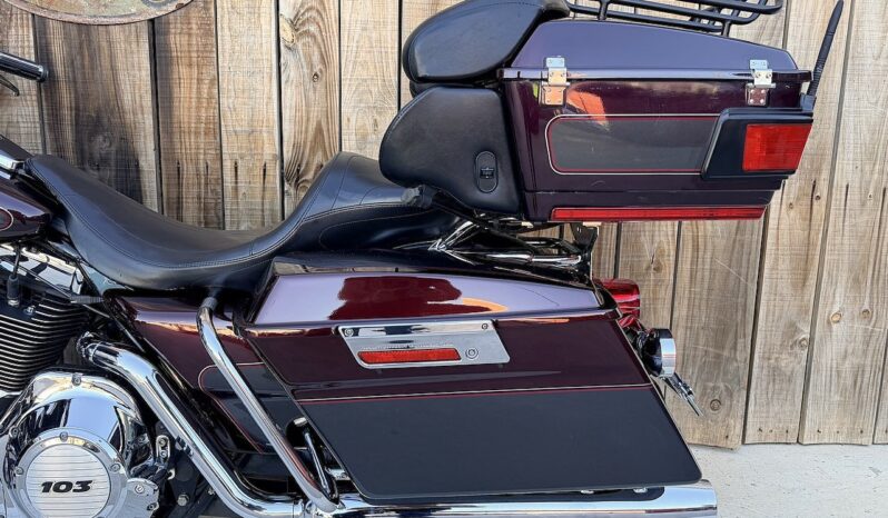 HARLEY DAVIDSON ELECTRA GLIDE ULTRA CLASSIC lleno