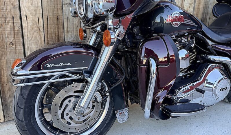 HARLEY DAVIDSON ELECTRA GLIDE ULTRA CLASSIC lleno