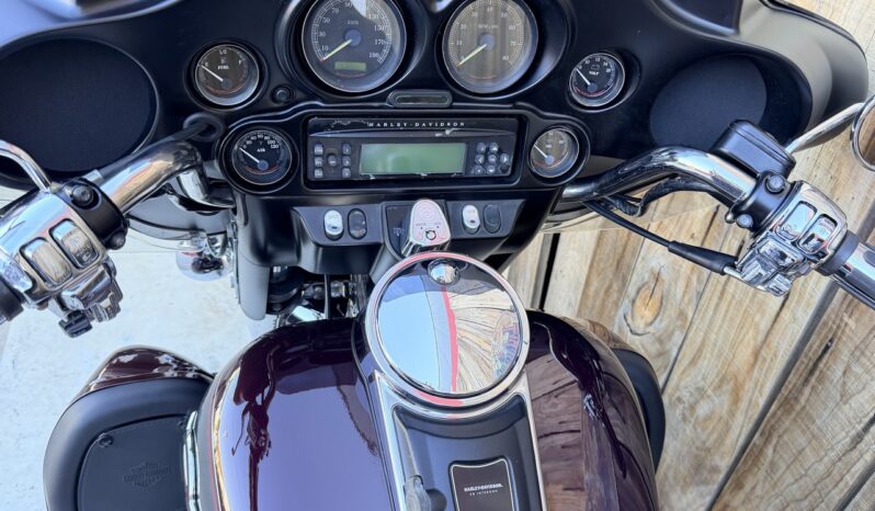 HARLEY DAVIDSON ELECTRA GLIDE ULTRA CLASSIC lleno