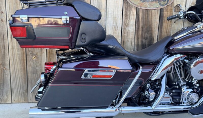 HARLEY DAVIDSON ELECTRA GLIDE ULTRA CLASSIC lleno