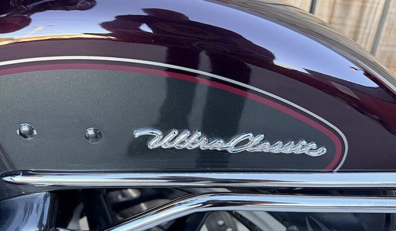 HARLEY DAVIDSON ELECTRA GLIDE ULTRA CLASSIC lleno