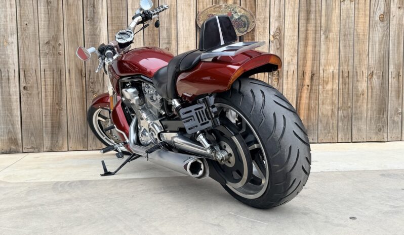 HARLEY DAVIDSON VRSCF MUSCLE lleno