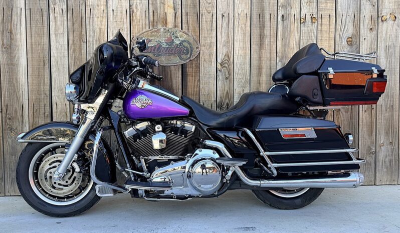HARLEY DAVIDSON ELECTRA GLIDE ULTRA CLASSIC lleno