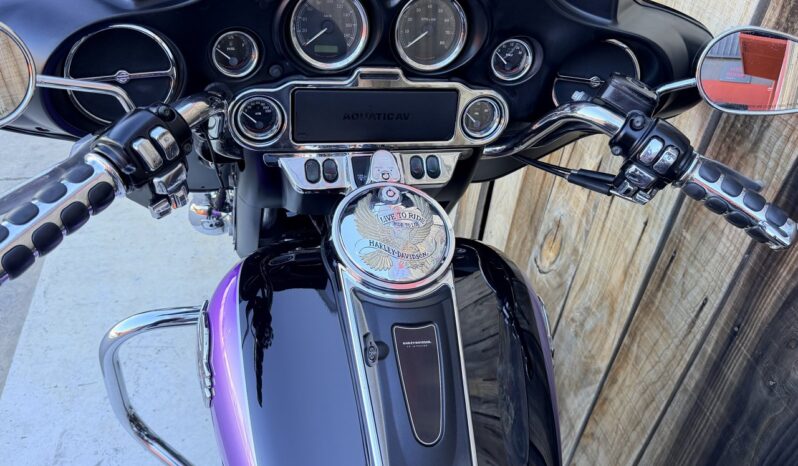 HARLEY DAVIDSON ELECTRA GLIDE ULTRA CLASSIC lleno