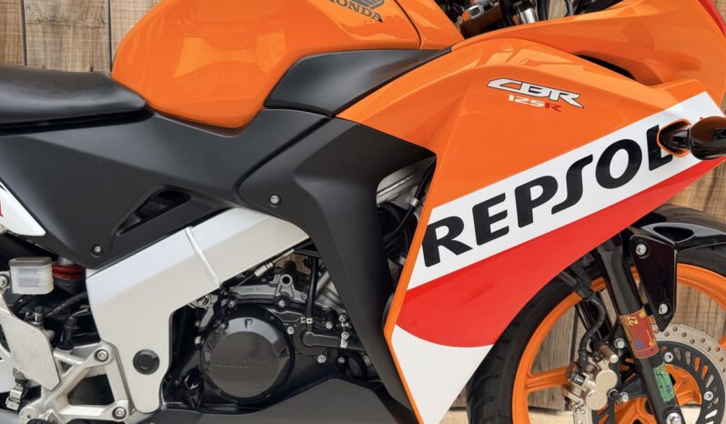 HONDA CBR125R REPSOL lleno