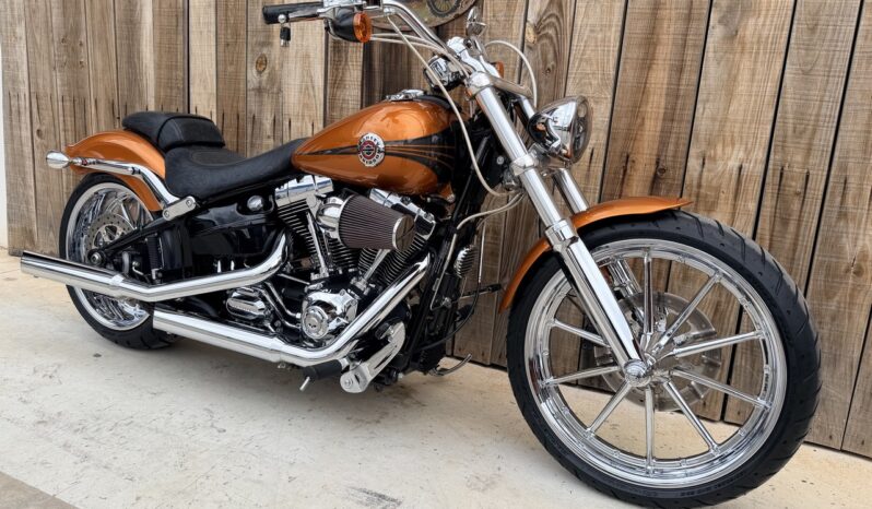 HARLEY DAVIDSON SOFTAIL BREAKOUT lleno