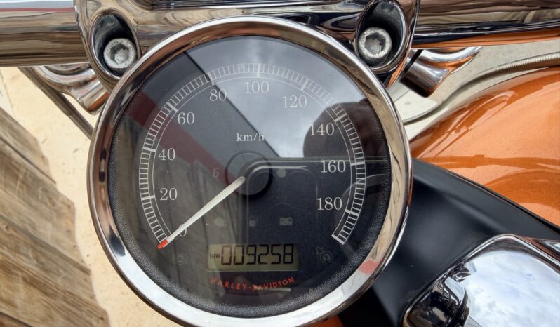 HARLEY DAVIDSON SOFTAIL BREAKOUT lleno