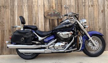 SUZUKI C800 INTRUDER lleno