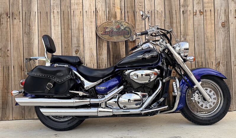 SUZUKI C800 INTRUDER lleno
