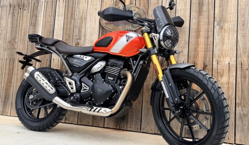 TRIUMPH SCRAMBLER 400 X A2 lleno