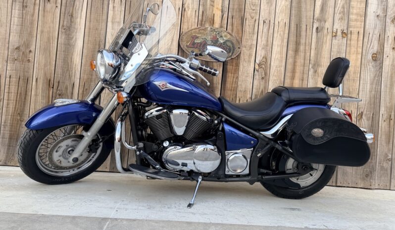 KAWASAKI VN900 VULCAN CLASSIC lleno