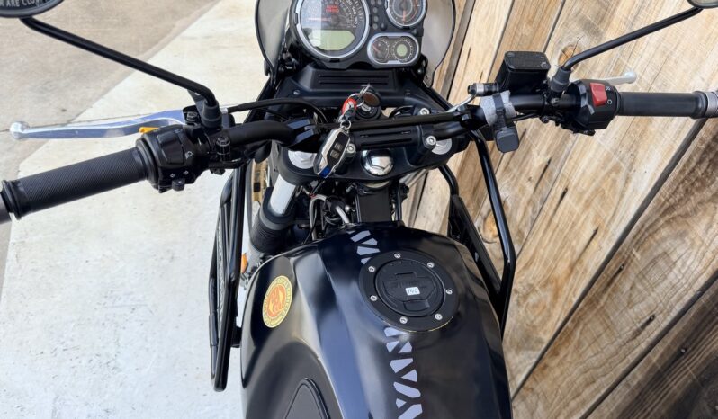 ROYAL ENFIELD HIMALAYAN 411 lleno