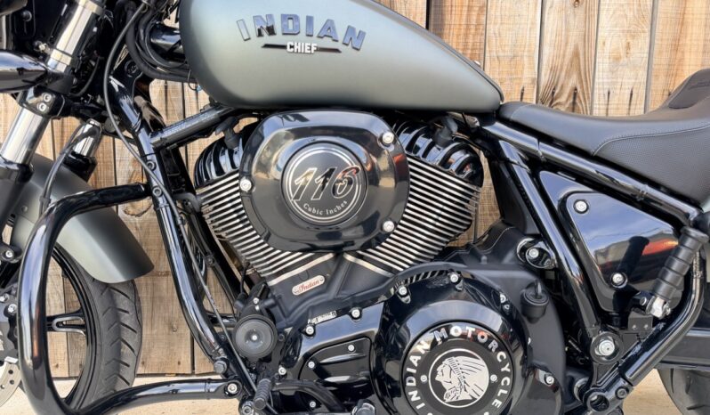 INDIAN CHIEF DARK HORSE lleno